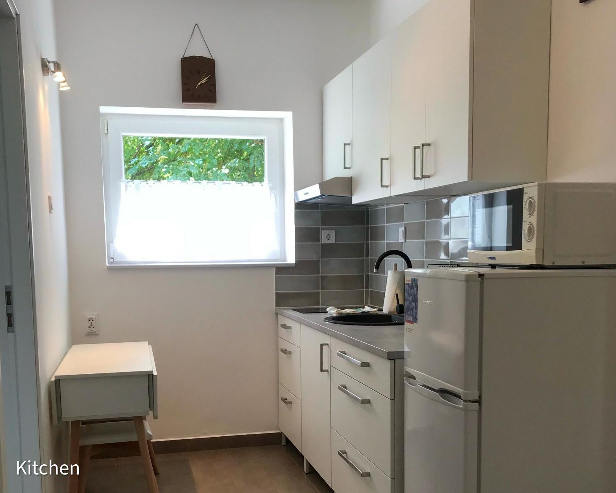 Quiet, Green, Relaxing Place - 2 Bedroom Apartment Balatonfüred Dış mekan fotoğraf